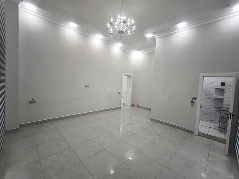 Kirayə verilir 4 otaqlı ofis 240 m²