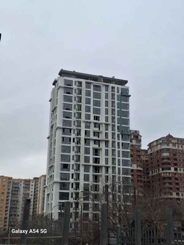 Satılır 1 otaqlı mənzil 40 m²