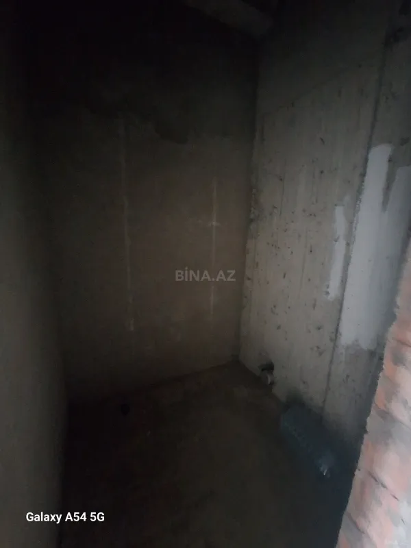 Satılır 1 otaqlı mənzil 40 m²