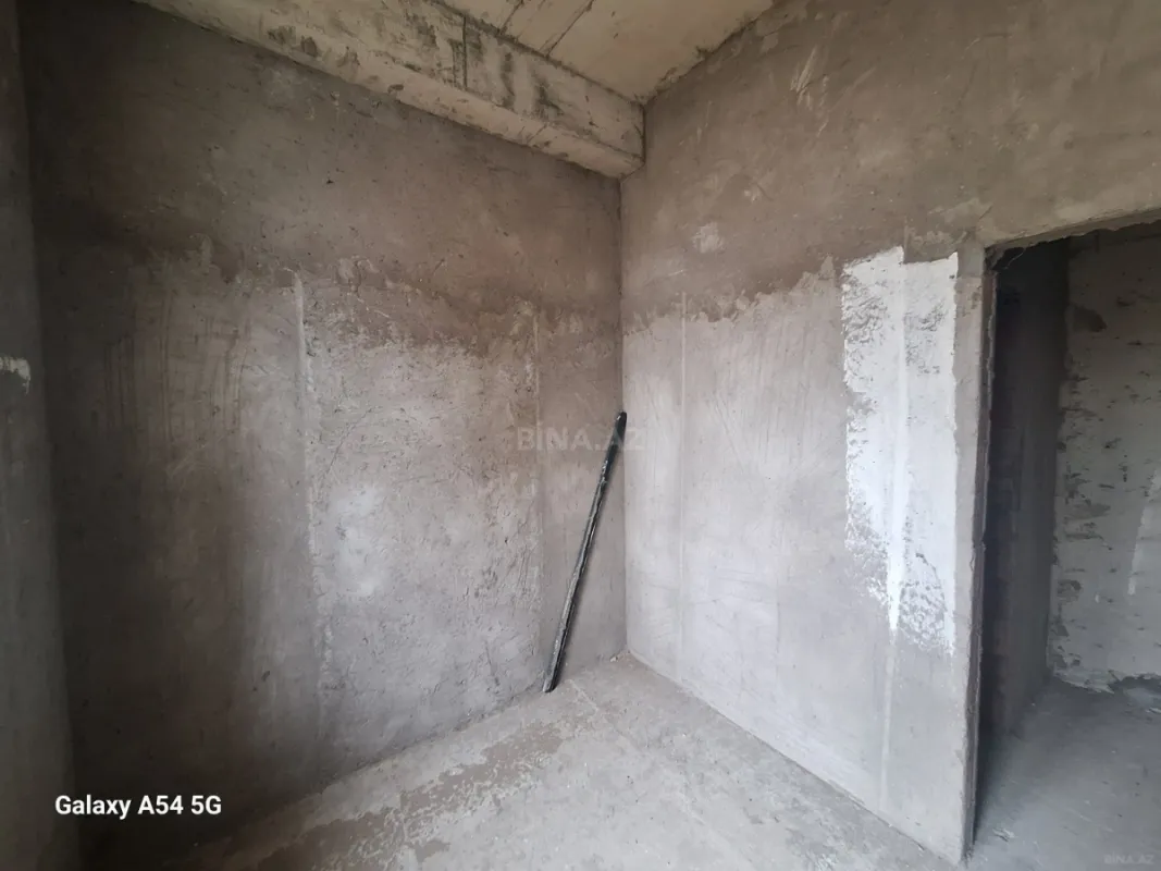 Satılır 1 otaqlı mənzil 40 m²