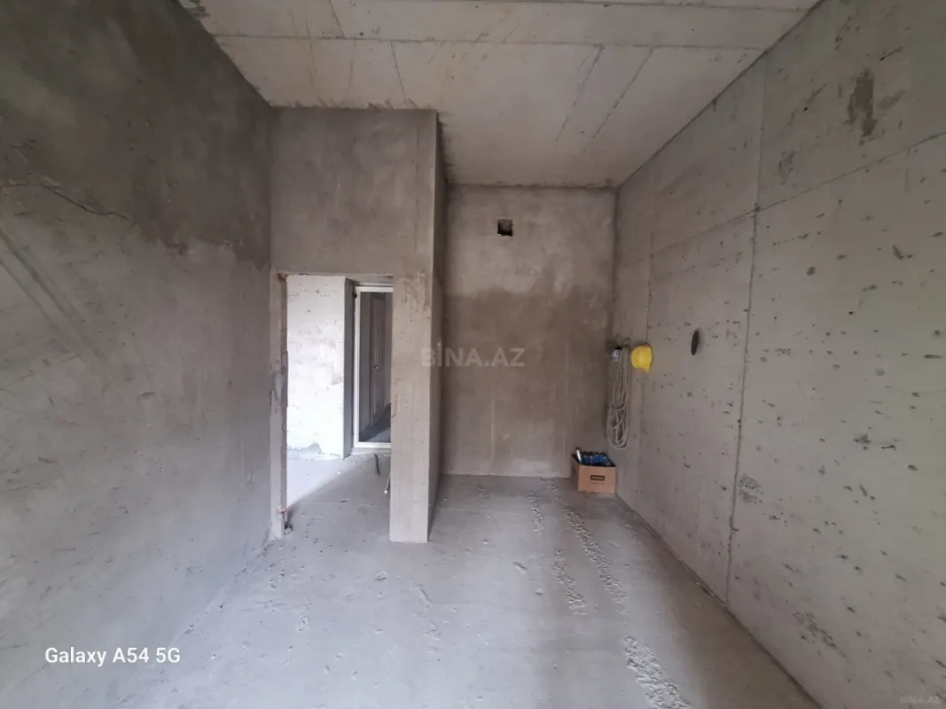 Satılır 1 otaqlı mənzil 40 m²