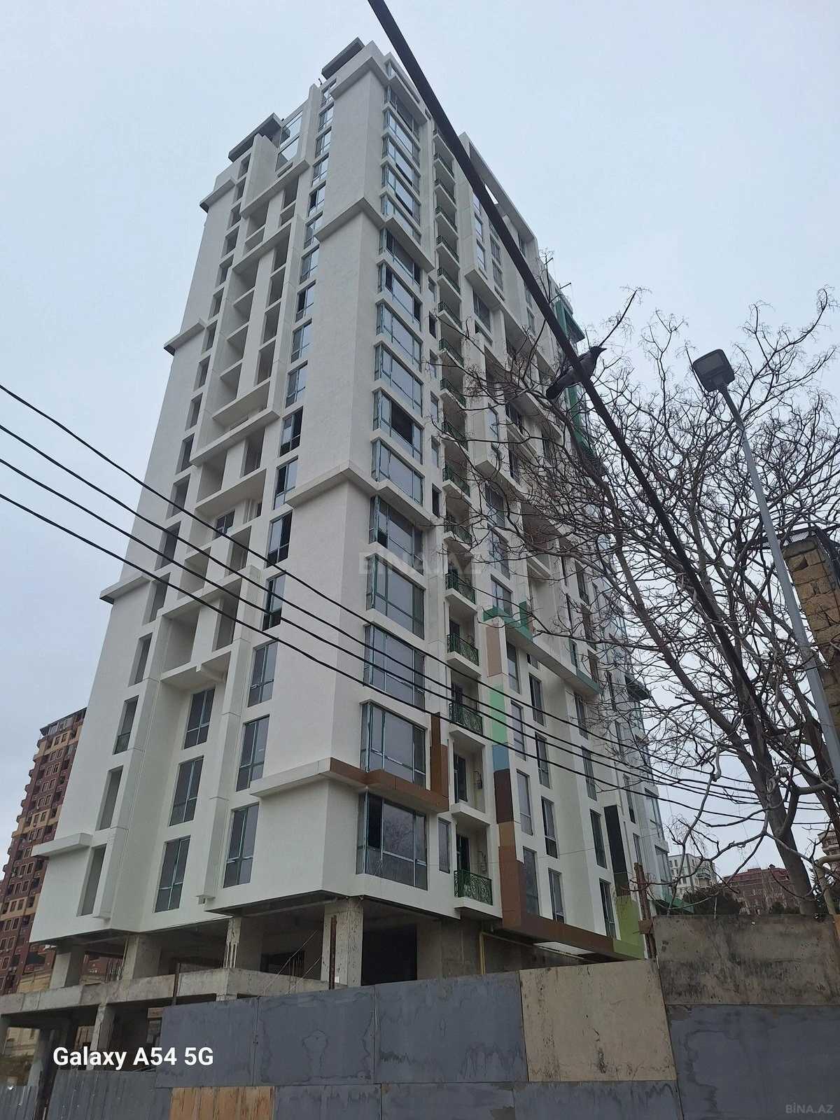 Satılır 1 otaqlı mənzil 40 m²