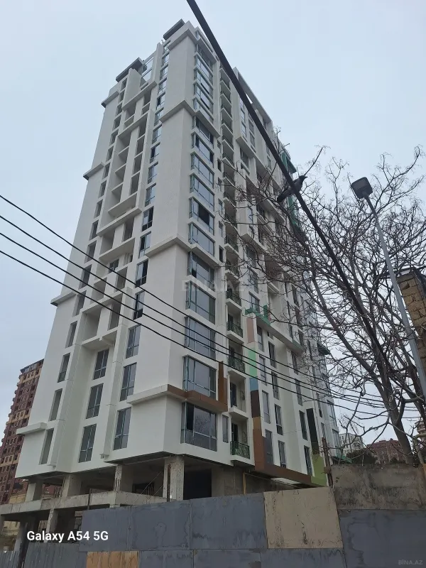 Satılır 1 otaqlı mənzil 40 m²