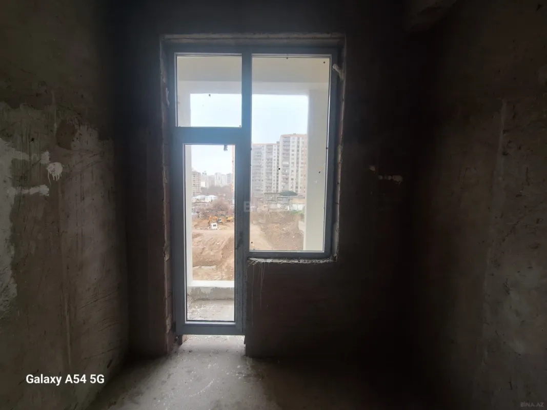 Satılır 1 otaqlı mənzil 40 m²