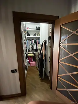 Kirayə verilir 2 otaqlı mənzil 80 m²