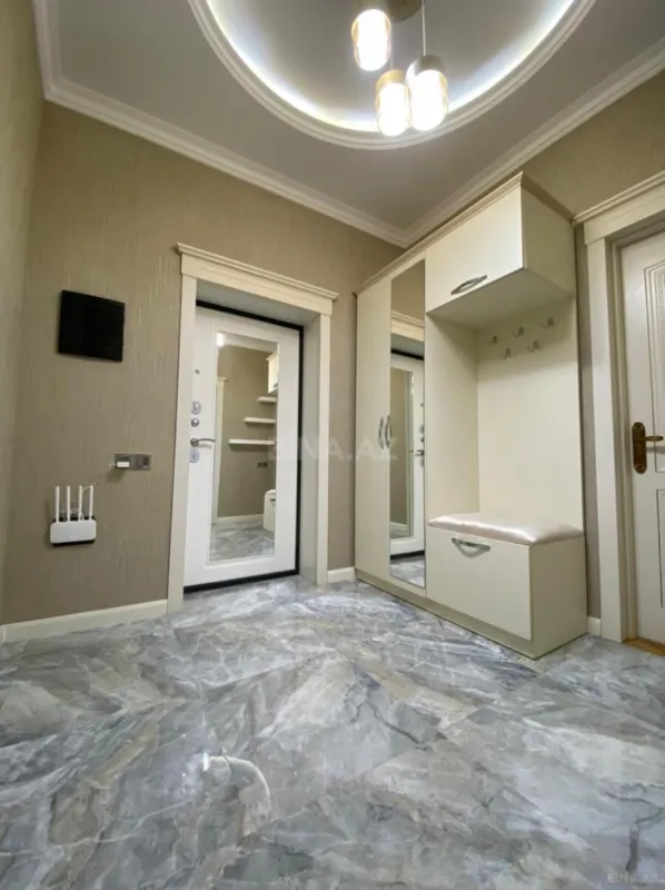 Kirayə verilir 2 otaqlı mənzil 85 m²