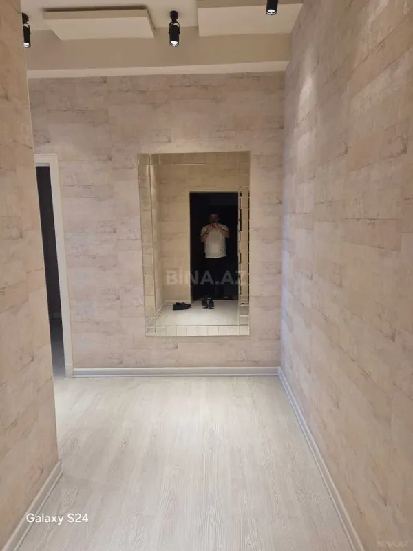 Satılır 3 otaqlı mənzil 76 m²