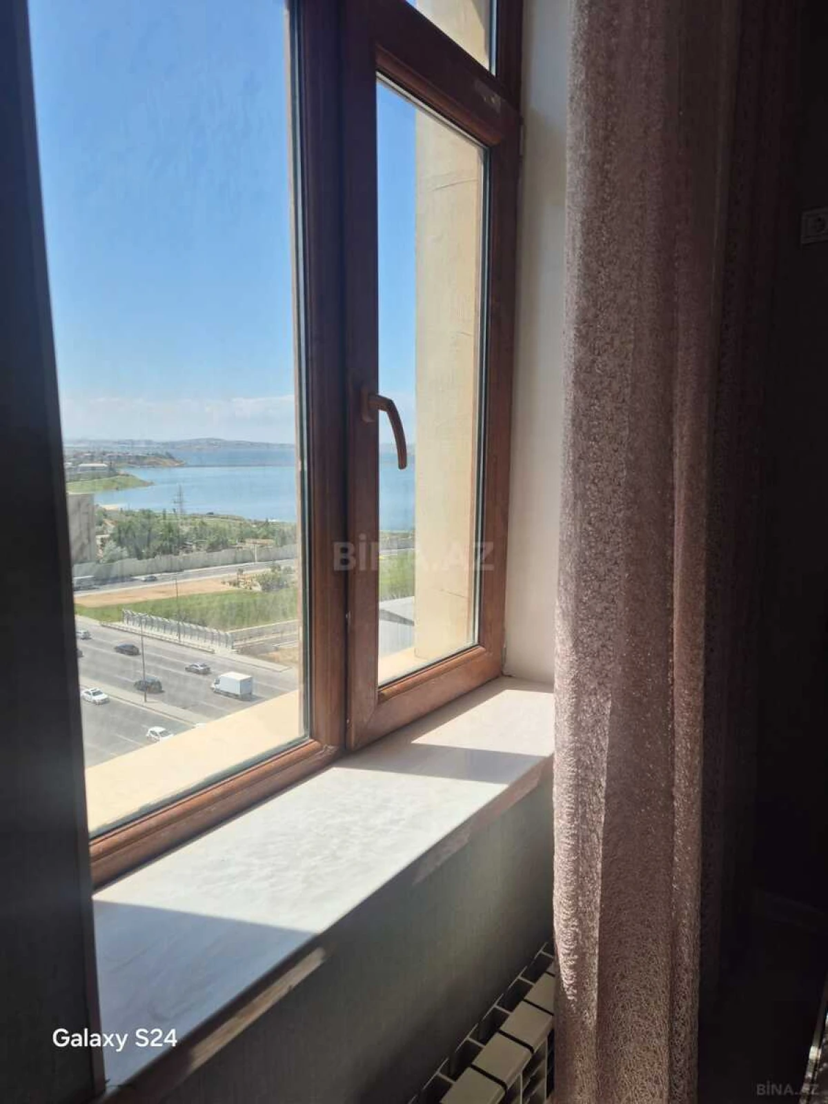 Satılır 3 otaqlı mənzil 76 m²
