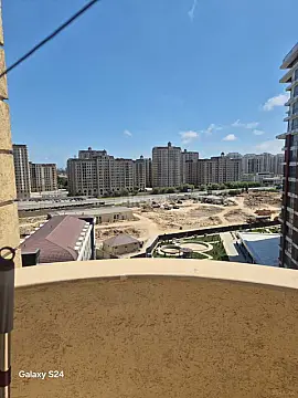 Satılır 3 otaqlı mənzil 76 m²