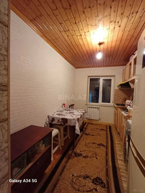 Satılır 5 otaqlı həyət evi 130 m²