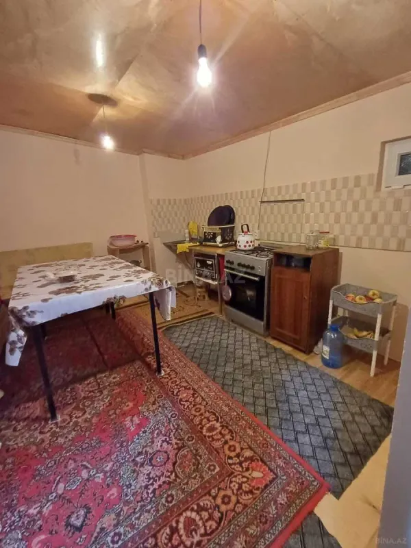 Satılır 5 otaqlı həyət evi 130 m²