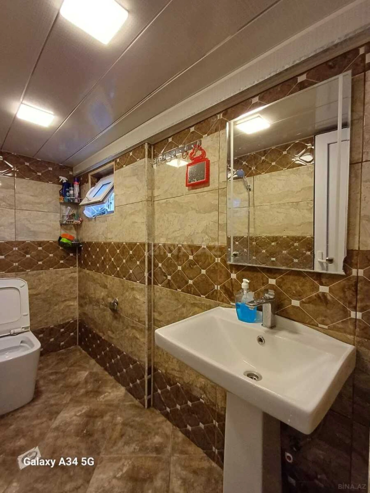 Satılır 5 otaqlı həyət evi 130 m²