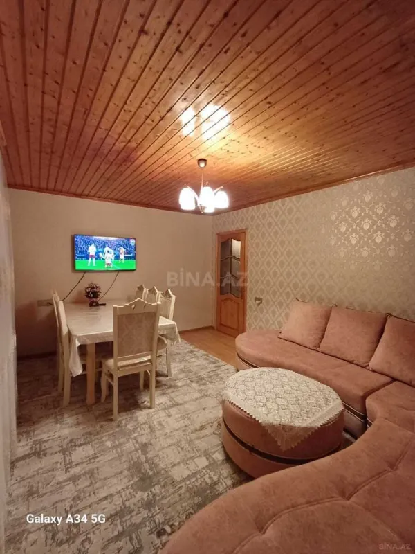 Satılır 5 otaqlı həyət evi 130 m²