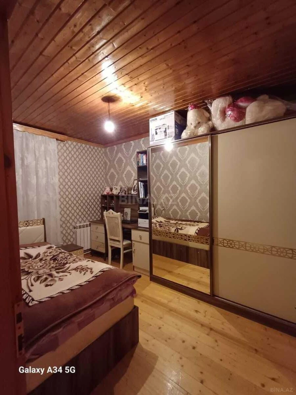 Satılır 5 otaqlı həyət evi 130 m²