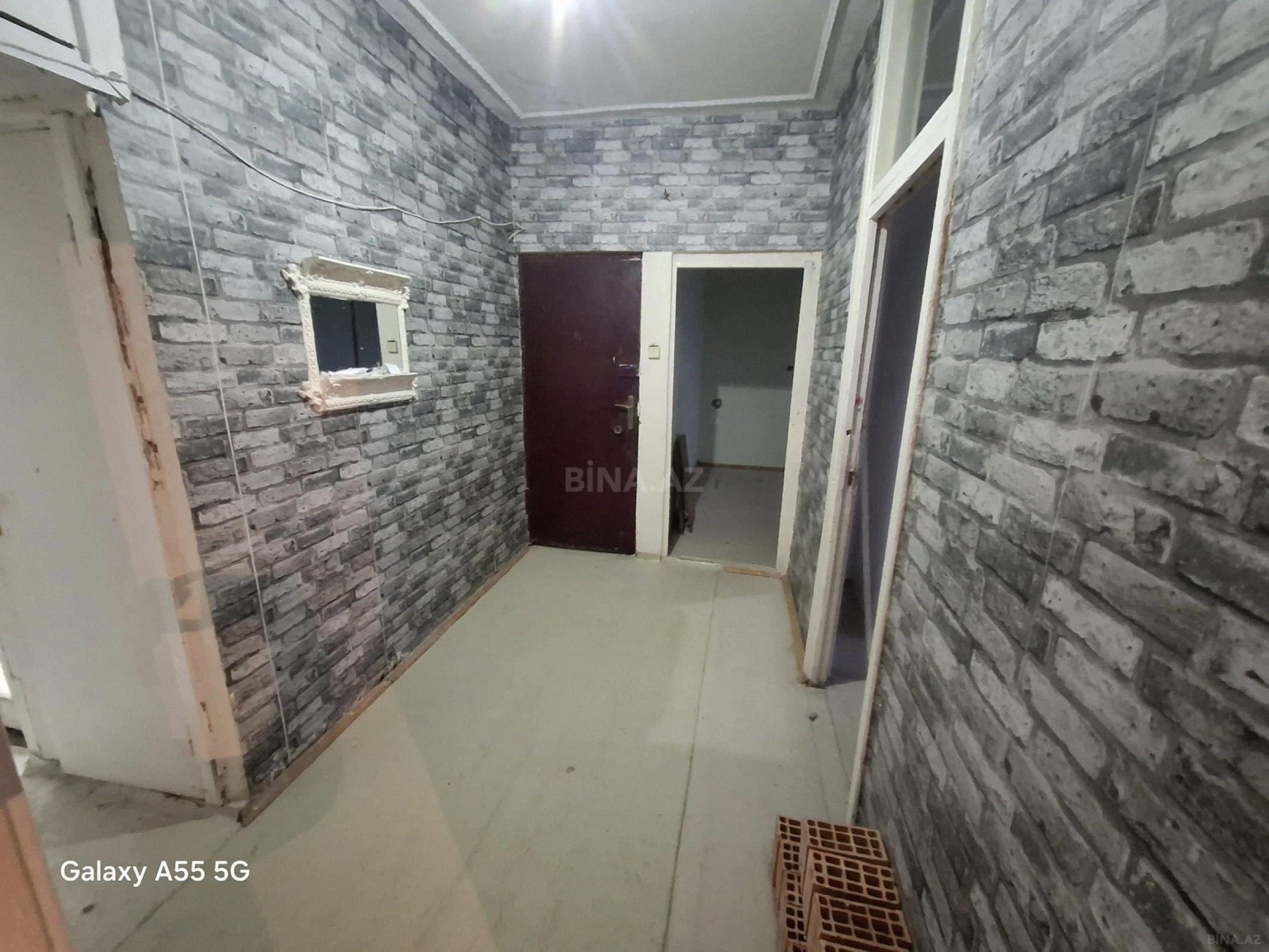 Satılır 4 otaqlı mənzil 85 m²