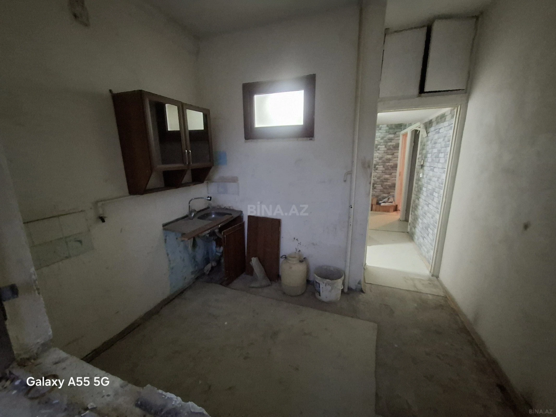 Satılır 4 otaqlı mənzil 85 m²