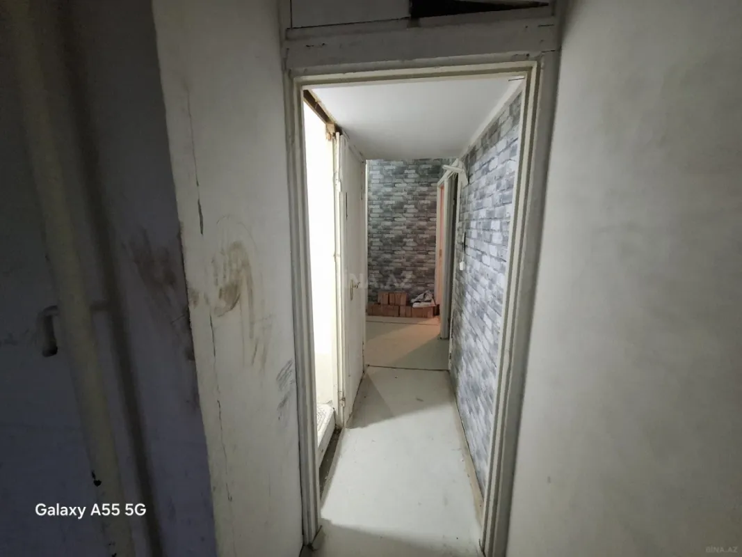 Satılır 4 otaqlı mənzil 85 m²