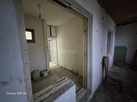 Satılır 4 otaqlı mənzil 85 m²