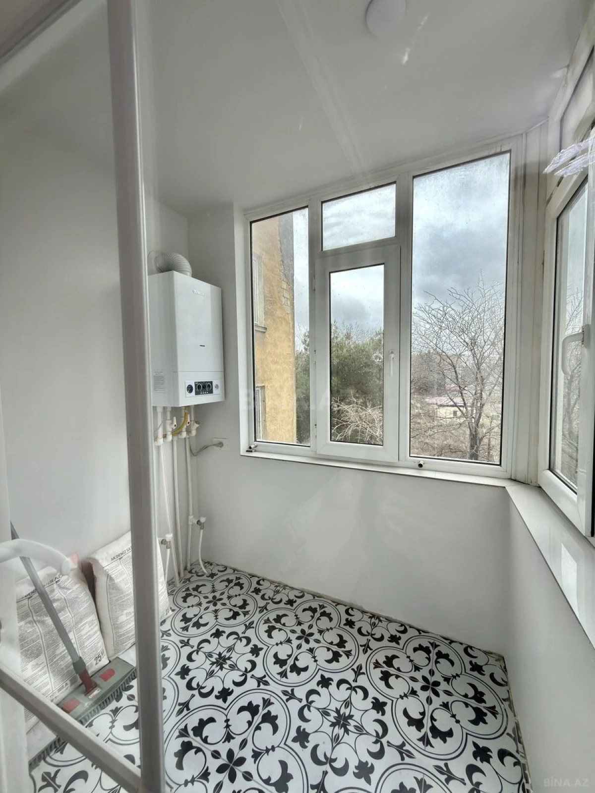 Satılır 2 otaqlı mənzil 45 m²