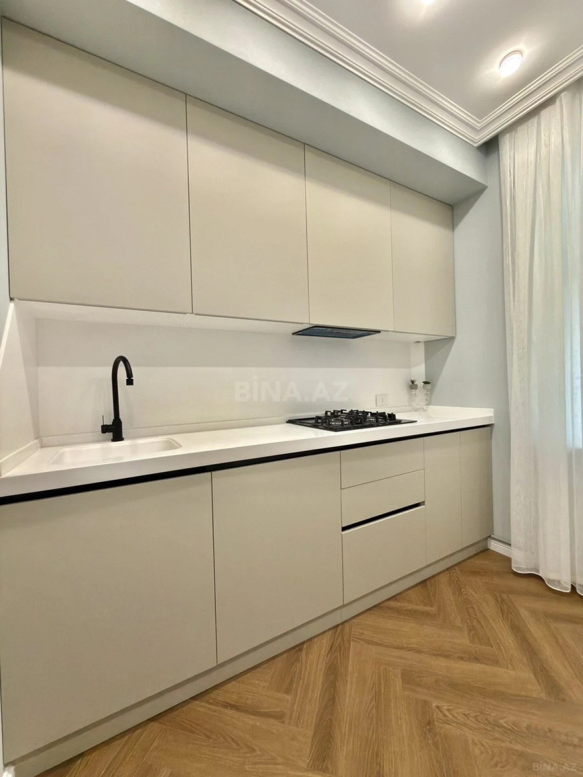 Satılır 2 otaqlı mənzil 45 m²
