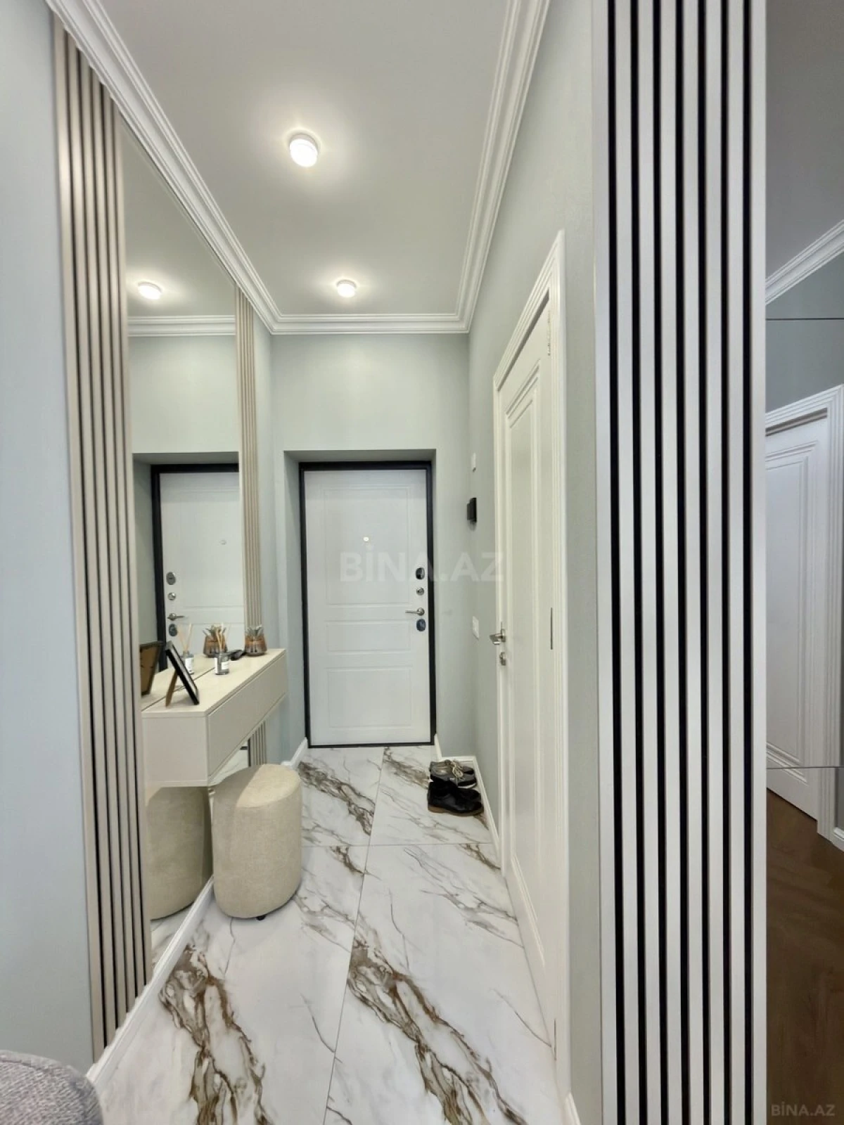 Satılır 2 otaqlı mənzil 45 m²