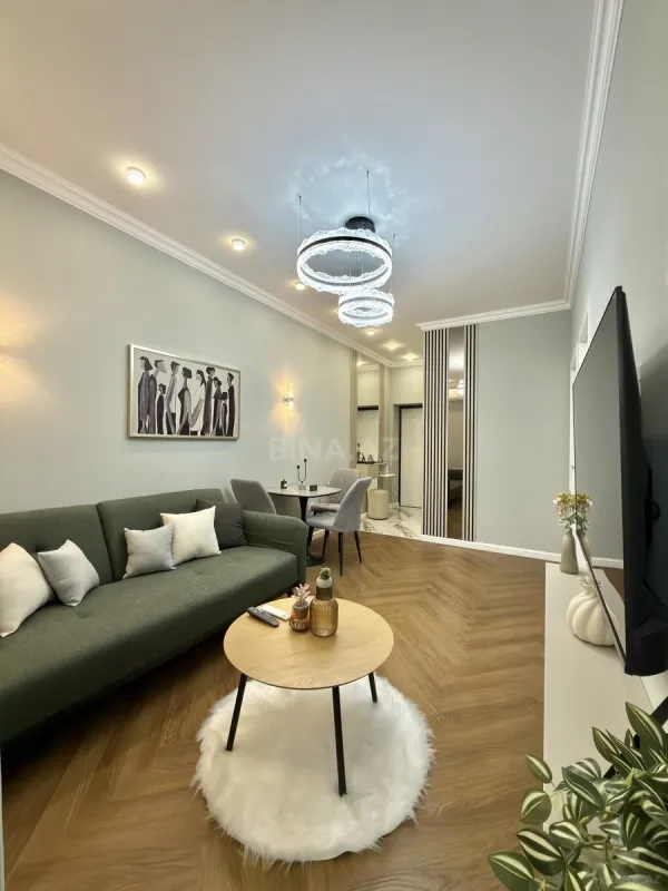 Satılır 2 otaqlı mənzil 45 m²