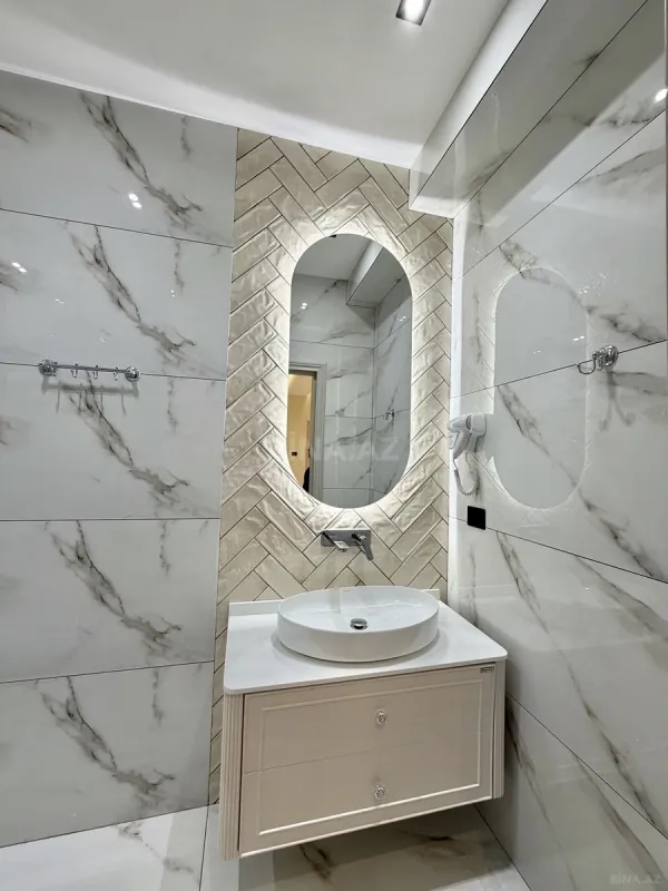 Satılır 2 otaqlı mənzil 86 m²