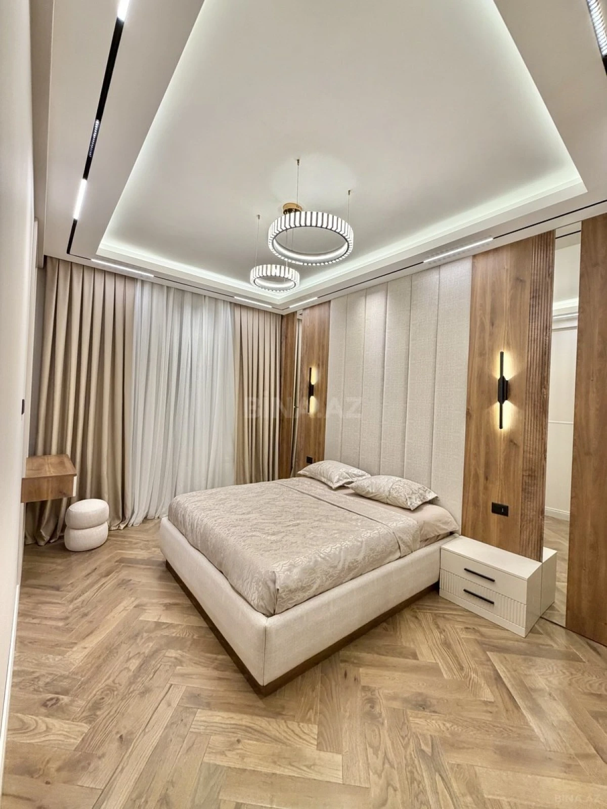 Satılır 2 otaqlı mənzil 86 m²