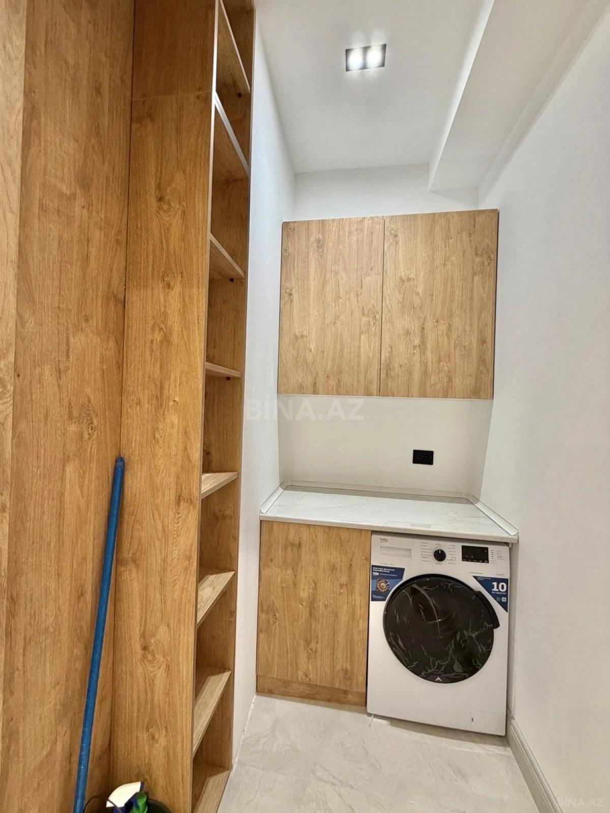 Satılır 2 otaqlı mənzil 86 m²