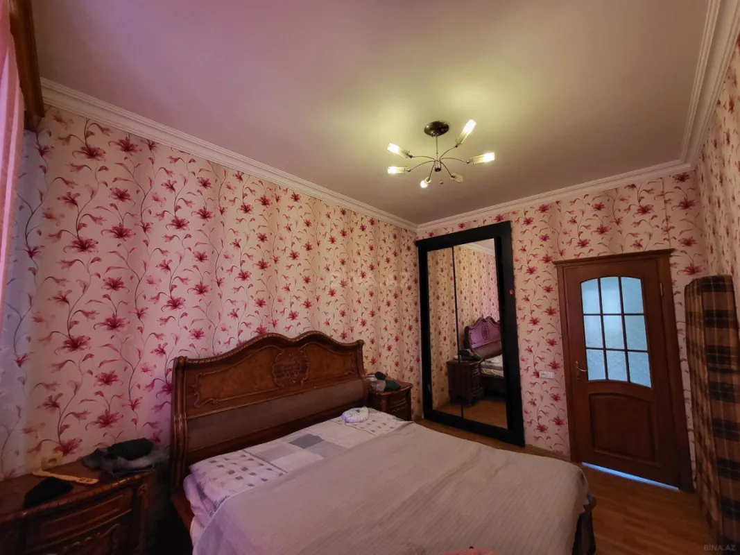 Satılır 2 otaqlı mənzil 60 m²