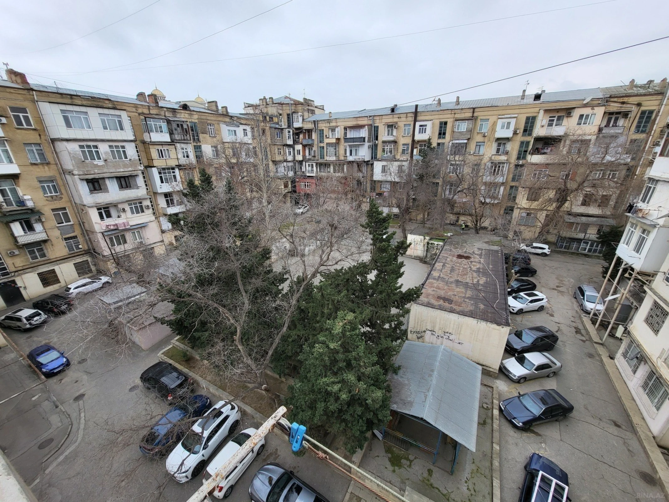 Satılır 2 otaqlı mənzil 60 m²