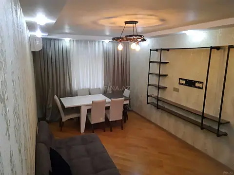 Satılır 3 otaqlı mənzil 137 m²