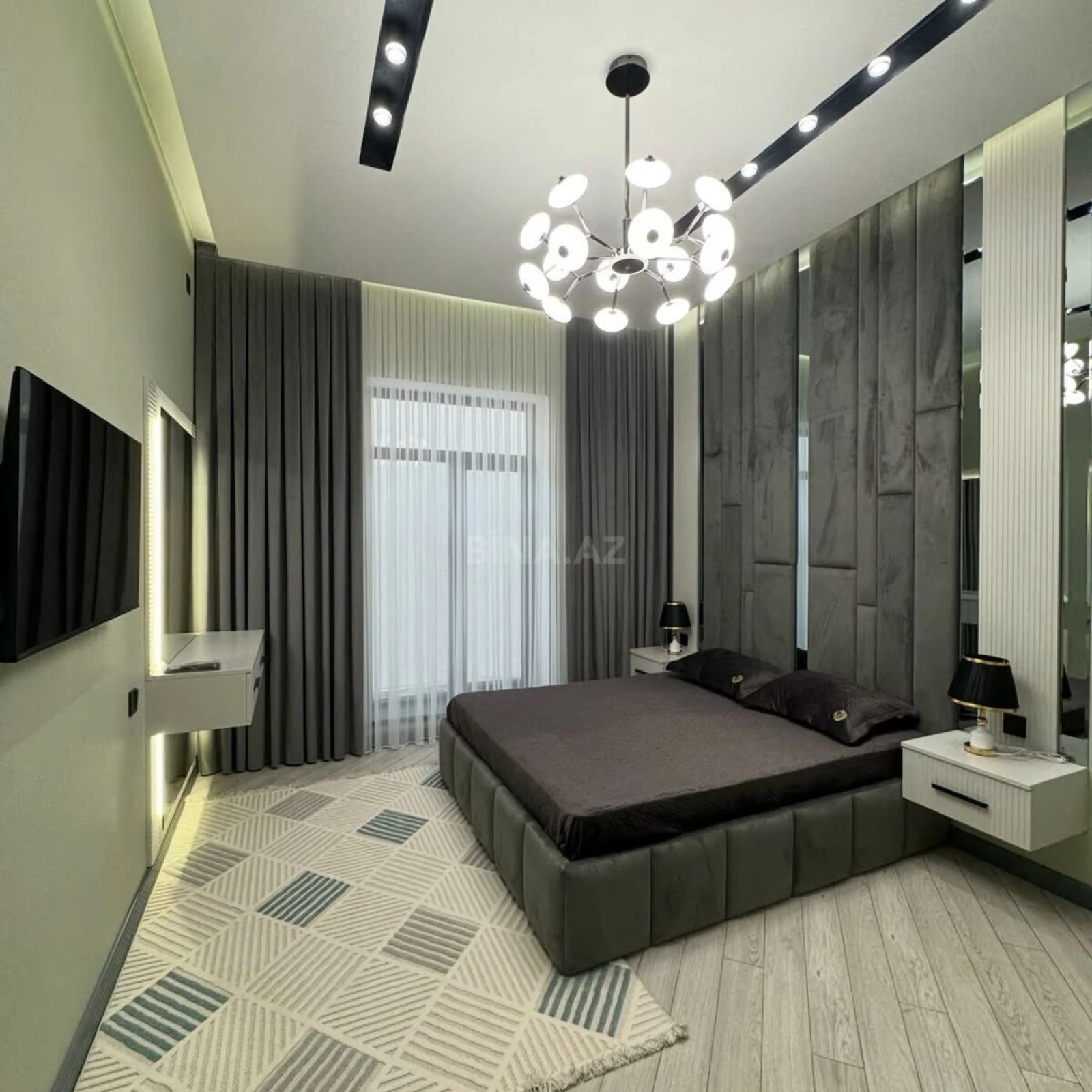 Satılır 5 otaqlı həyət evi 170 m²