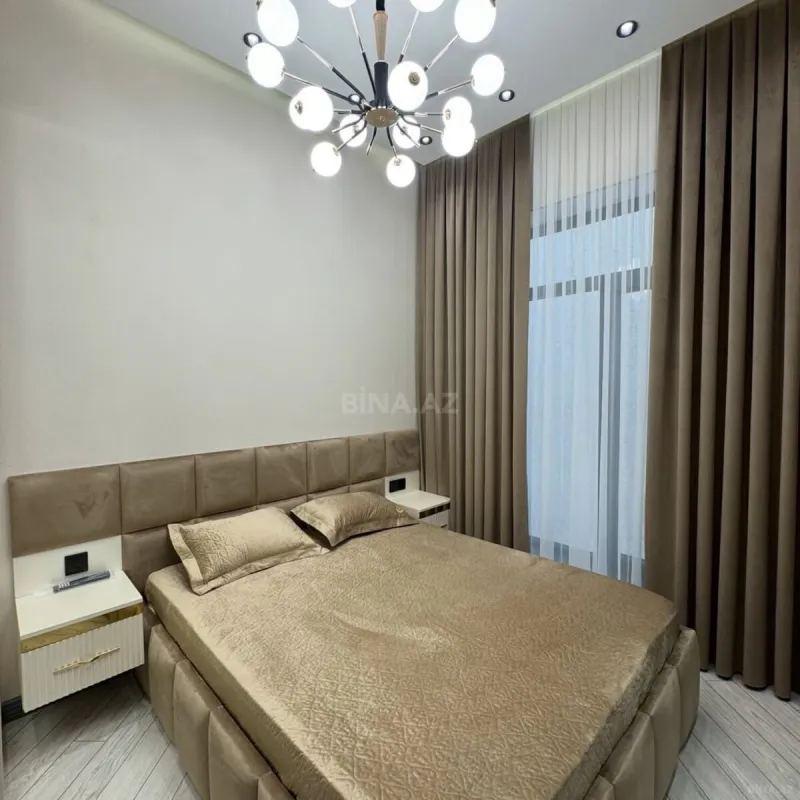 Satılır 5 otaqlı həyət evi 170 m²