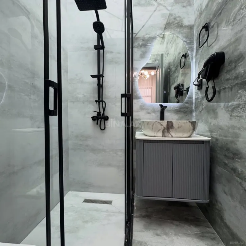 Satılır 5 otaqlı həyət evi 170 m²