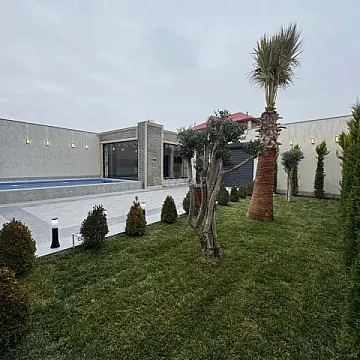 Satılır 5 otaqlı həyət evi 170 m²