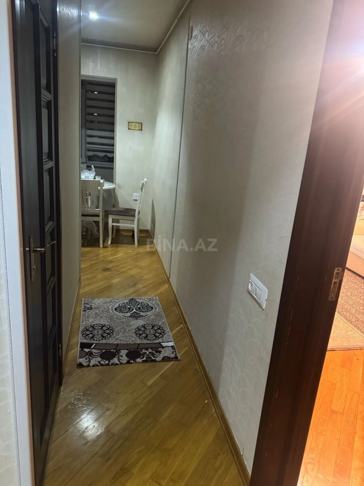 Satılır 2 otaqlı mənzil 65 m²
