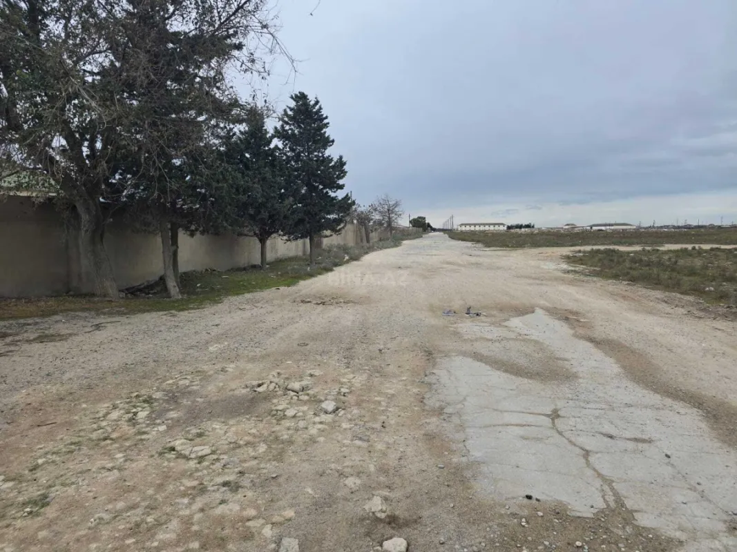 Satılır torpaq sahəsi 140 m²