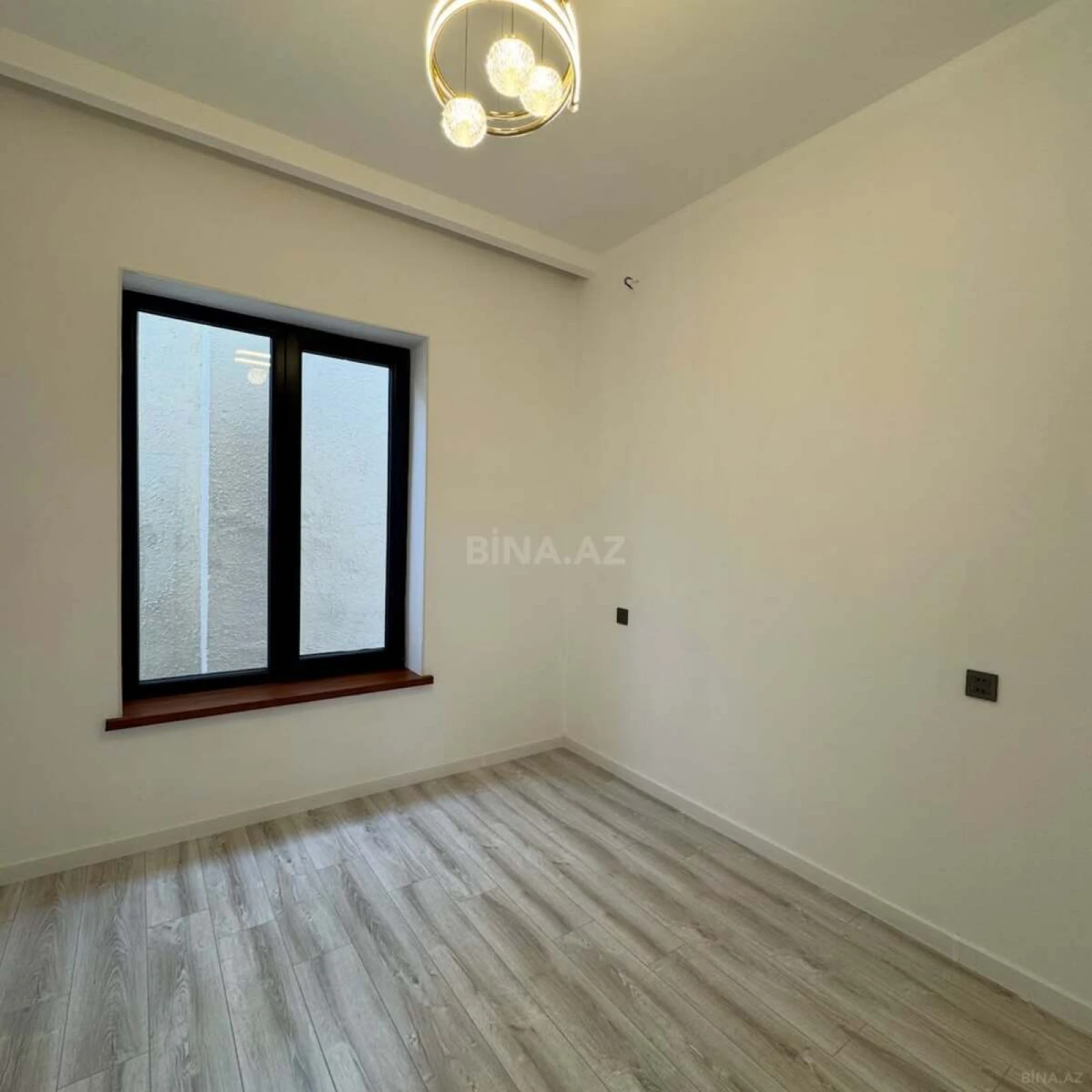Satılır 4 otaqlı həyət evi 100 m²