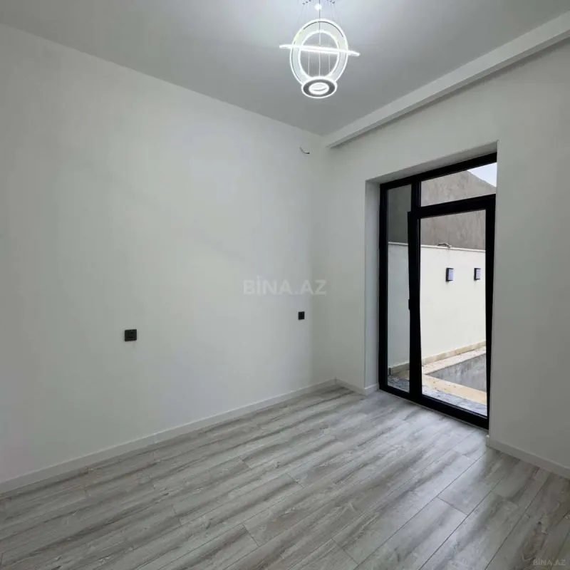 Satılır 4 otaqlı həyət evi 100 m²