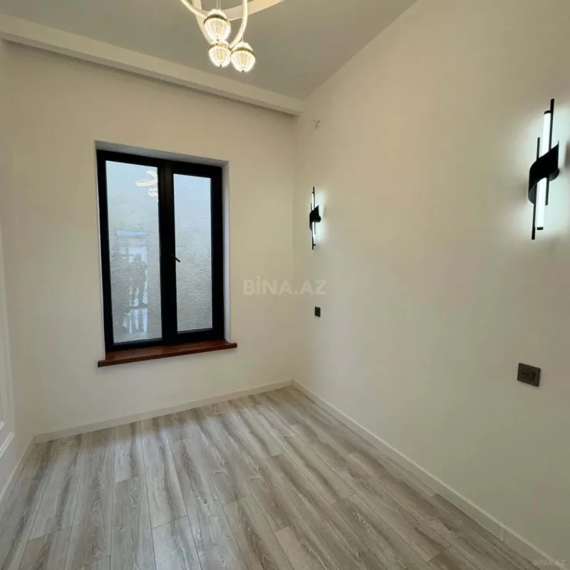 Satılır 4 otaqlı həyət evi 100 m²