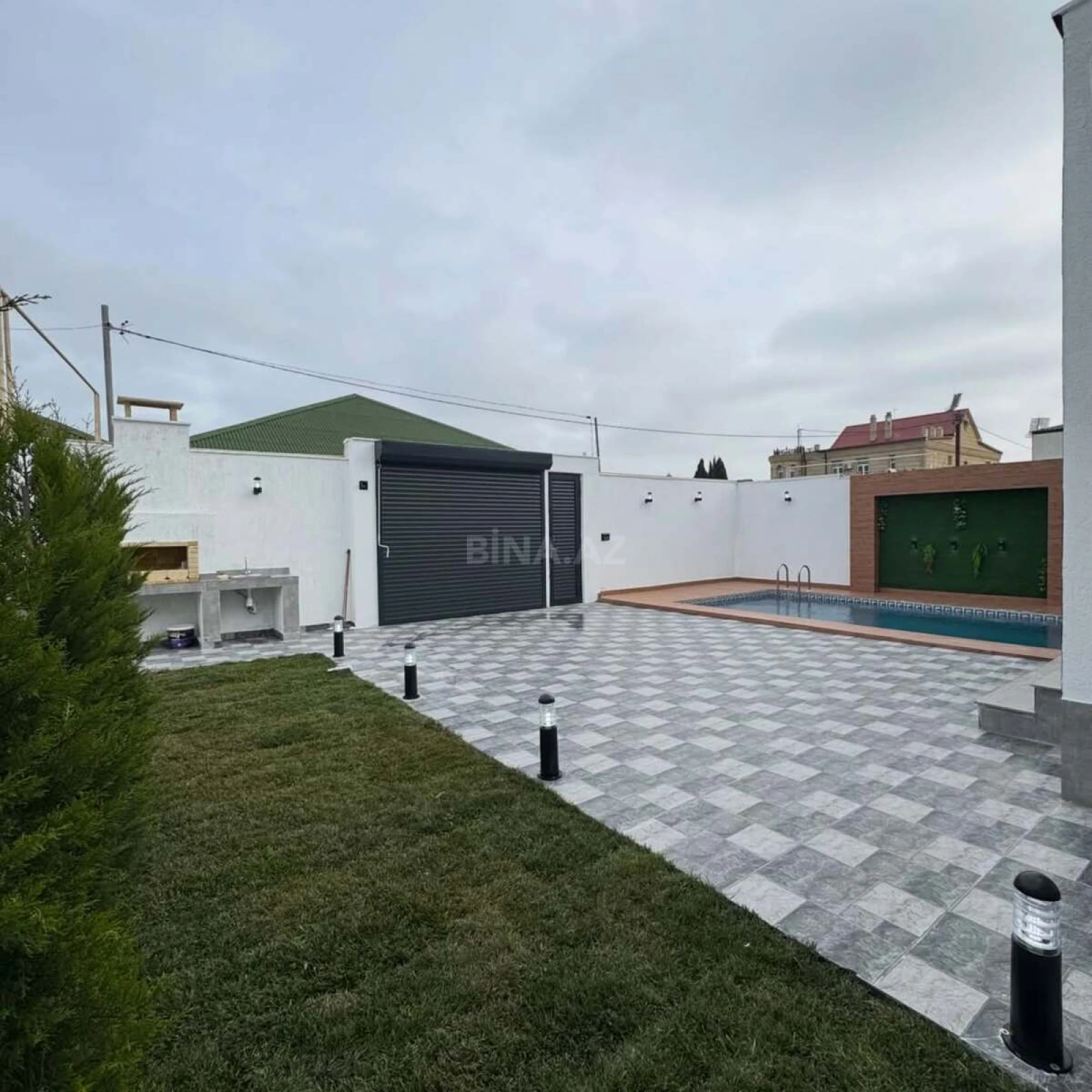 Satılır 4 otaqlı həyət evi 150 m²