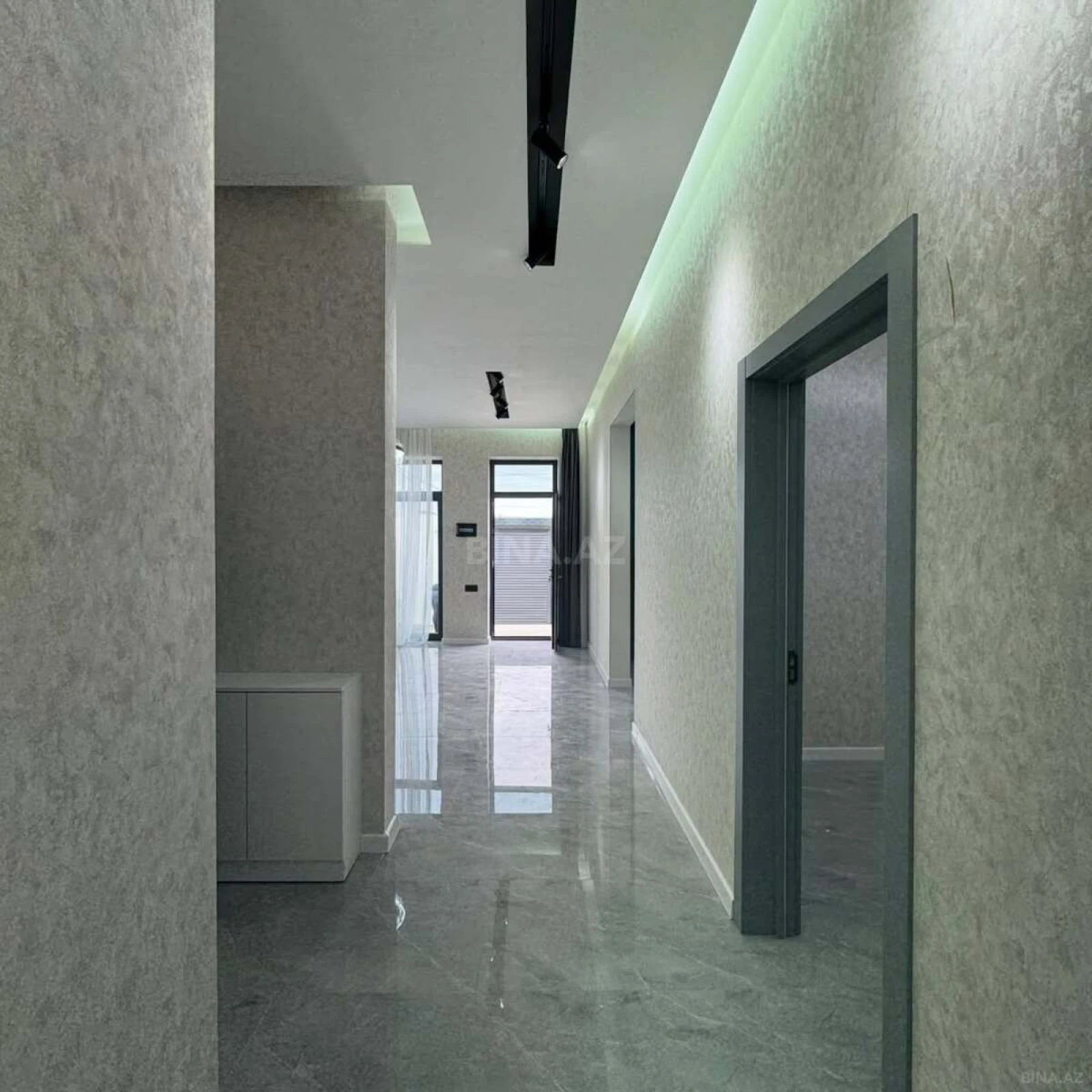 Satılır 4 otaqlı həyət evi 110 m²