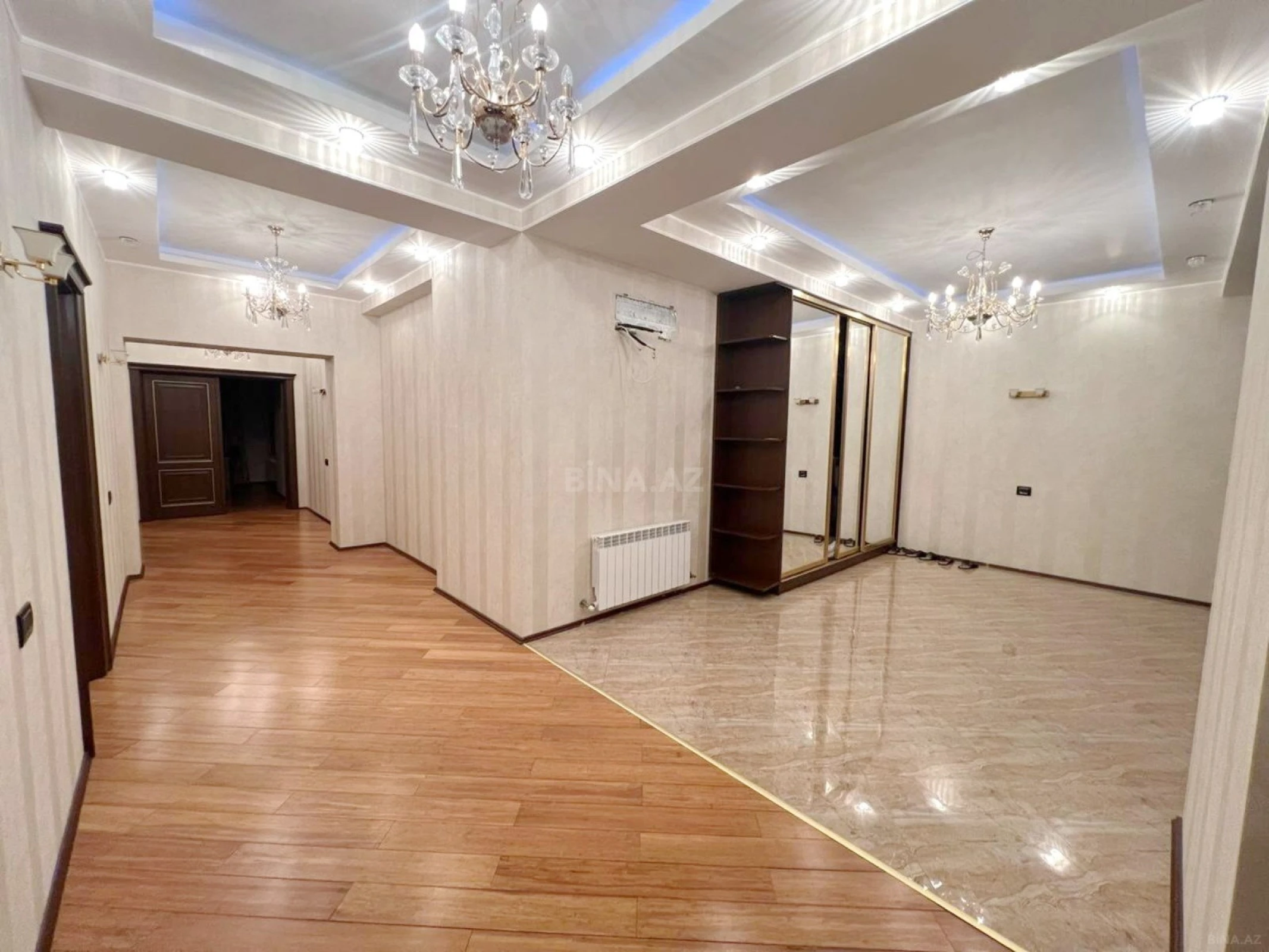 Kirayə verilir 4 otaqlı mənzil 200 m²