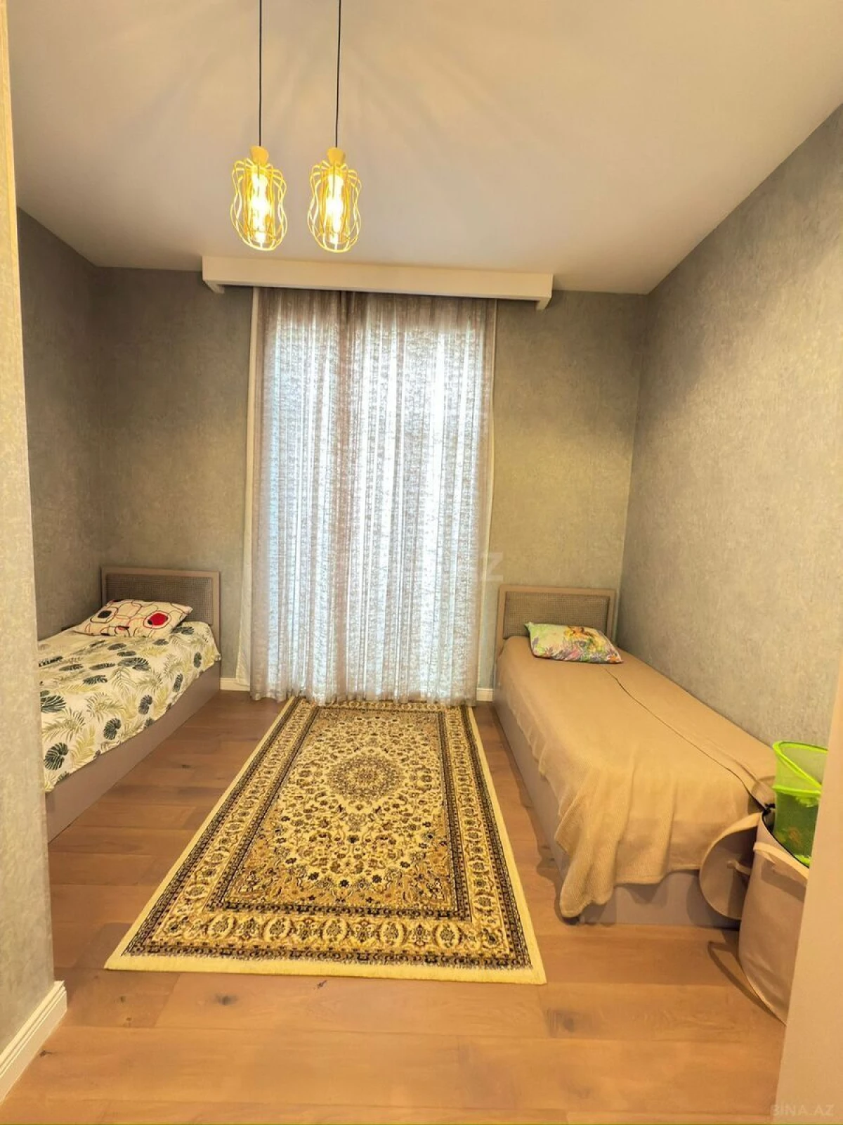 Satılır 5 otaqlı həyət evi 200 m²