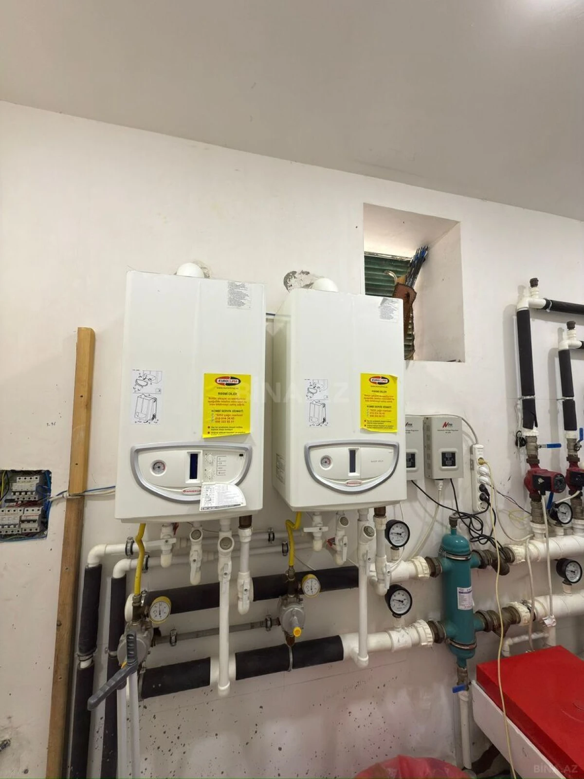 Satılır 5 otaqlı həyət evi 200 m²