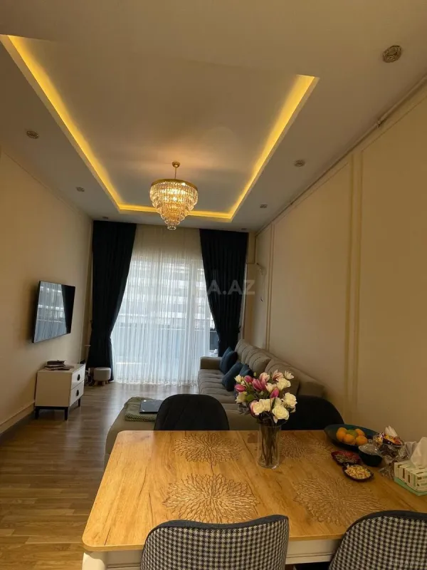 Satılır 2 otaqlı mənzil 70 m²