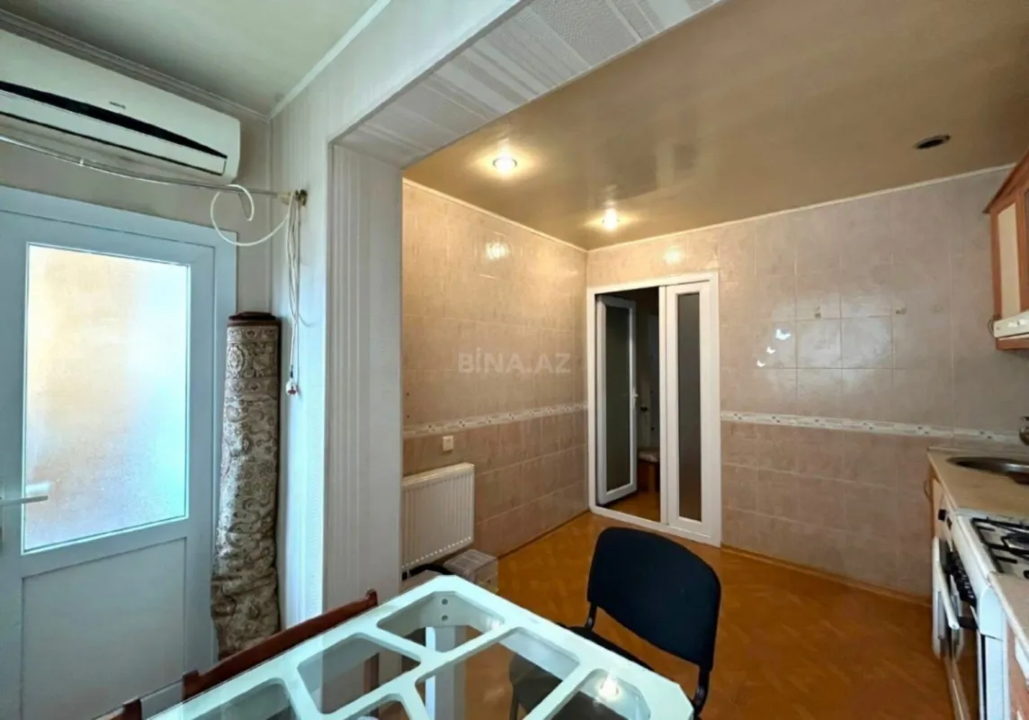 Satılır 2 otaqlı mənzil 65 m²