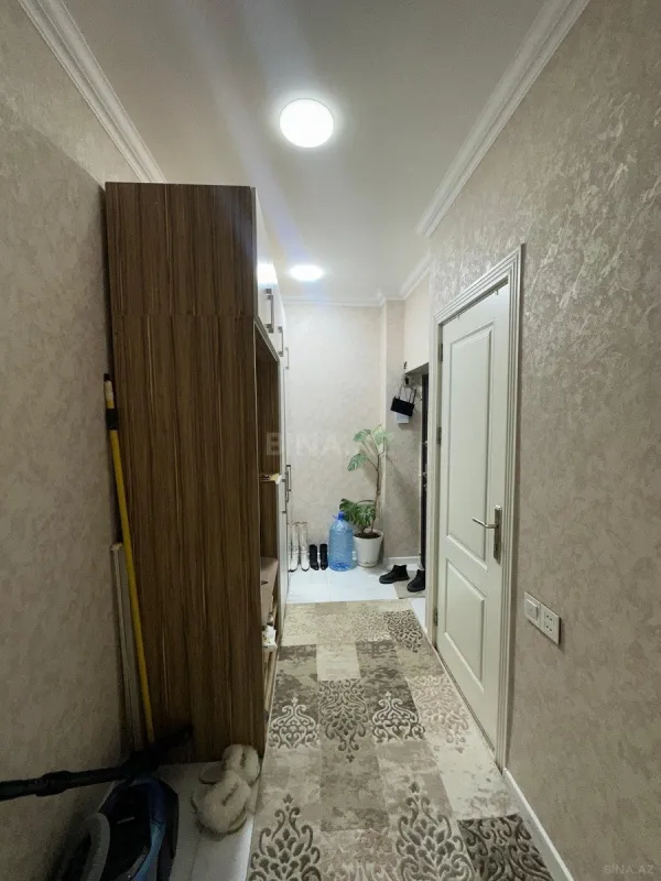Satılır 2 otaqlı mənzil 59 m²