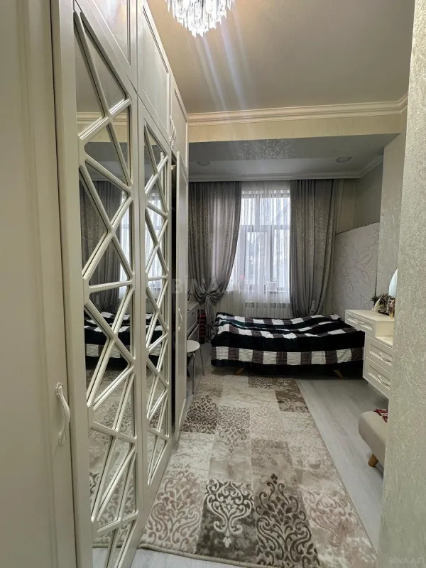 Satılır 2 otaqlı mənzil 59 m²